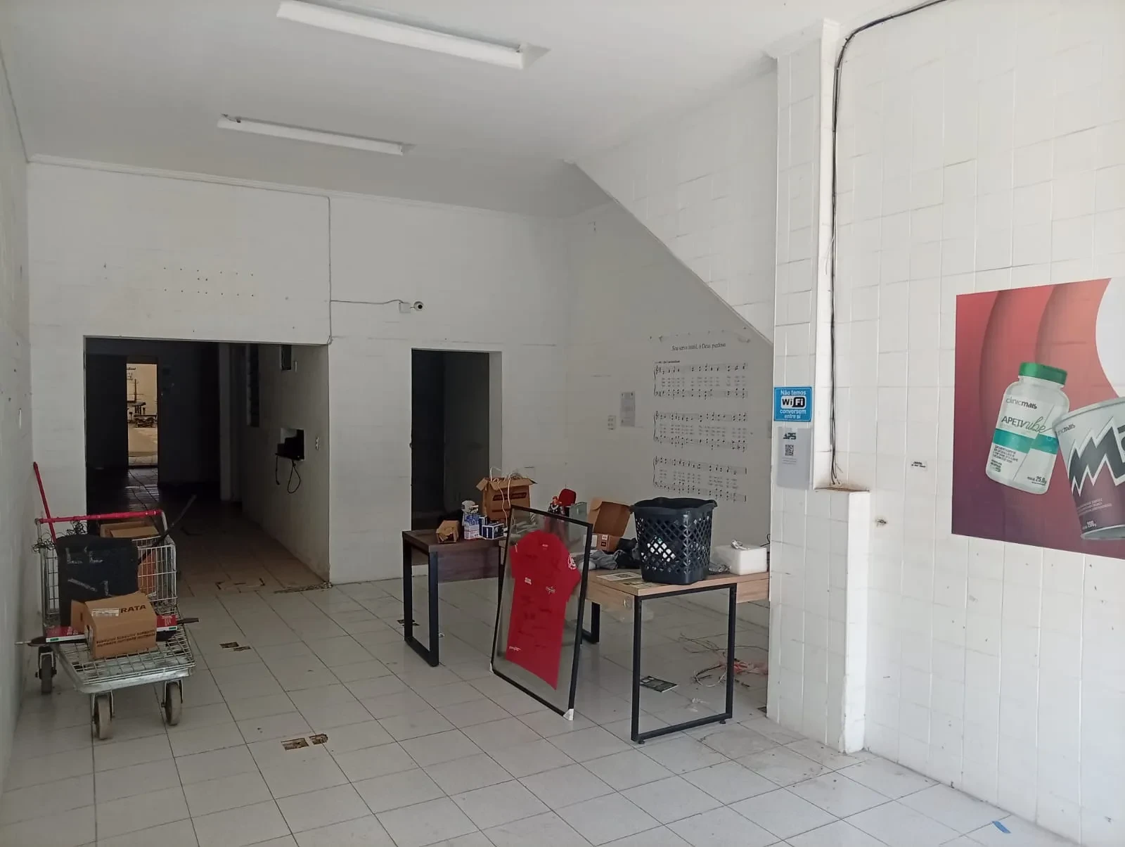 Imagem Galpão para Alugar, 250 m² em Vila Mathias - Santos