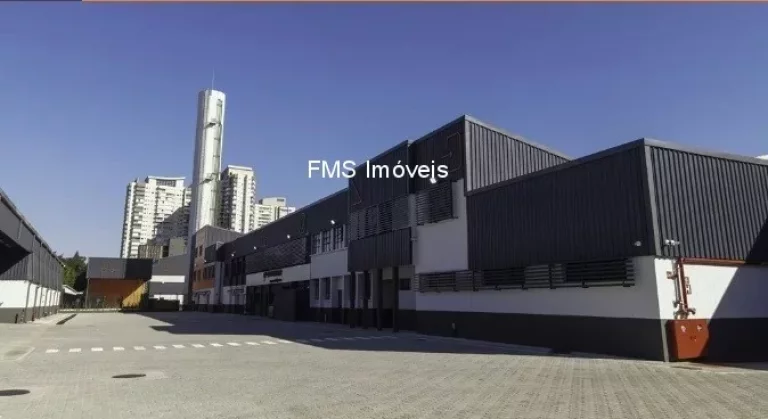 Foto do imóvel Galpão com 2556m2 na Lapa.