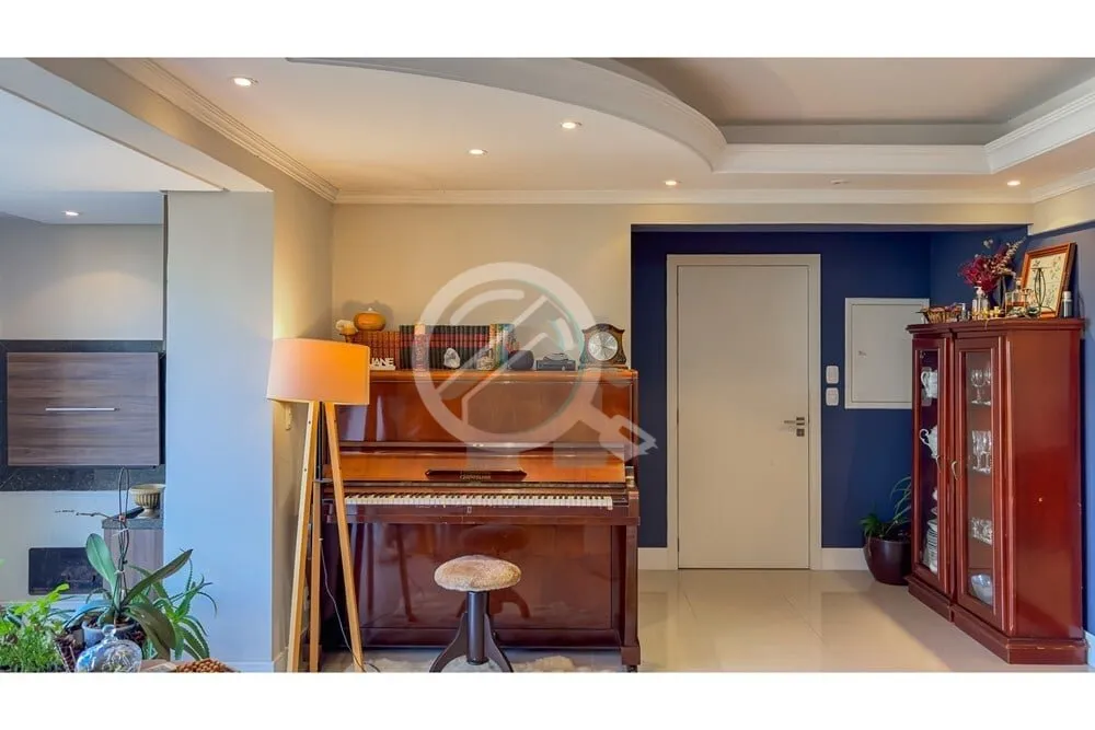 Imagem No bairro Petrópolis, na Rua Palmeira, Apartamento semi mobiliado de 03 Dormitórios (01 suite com ...