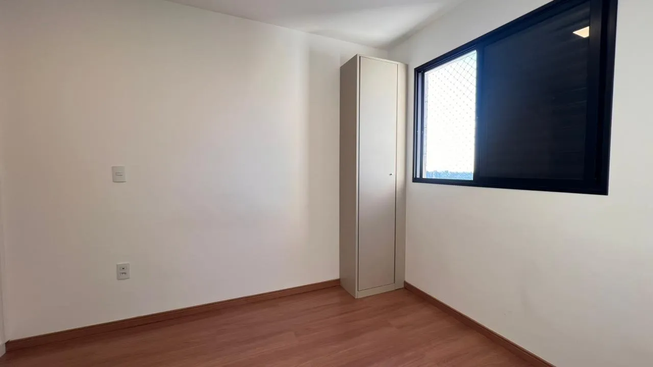 Imagem Apartamento Moderno de 67 m² com Suíte, Sacada Gourmet, Vista para o Pôr do Sol e 2 Vagas no Biarritz Campolim