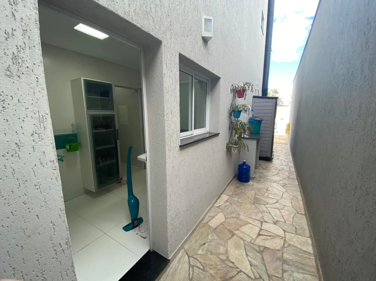 Imagem Casa à venda 3 Quartos, 1 Suite, 4 Vagas, 250M², Piracangaguá, Taubaté - SP | Condominio Jardim Oásis