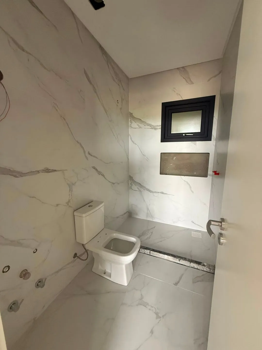Imagem Casa de condomínio à venda em Xangri-lá, Atlântida, com 4 quartos, 294m2