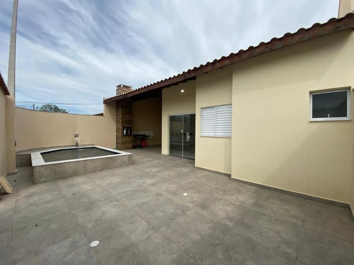 Foto do imóvel LINDA CASA NOVA COM PISCINA A 700 METROS DO MAR NO CIBRATEL II