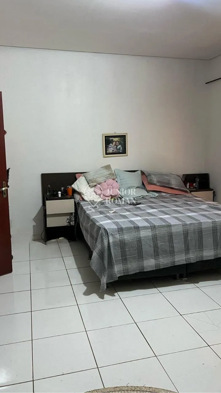 Imagem SOBRADO 3 DORM l 1 SUITE l PISCINA - BAIRRO SÃO PEDRO- BARREIRAS/BA