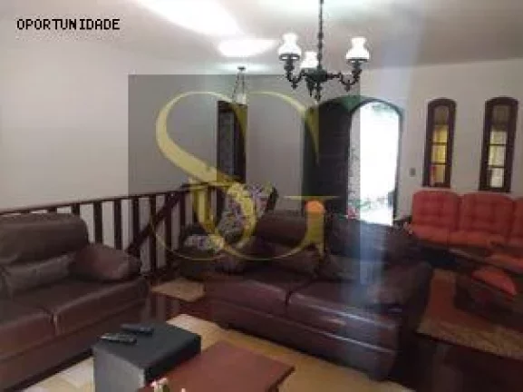 Imagem Casa para Venda em Teresópolis, Granja Guarani, 3 dormitórios, 1 suíte, 3 banheiros, 2 vagas