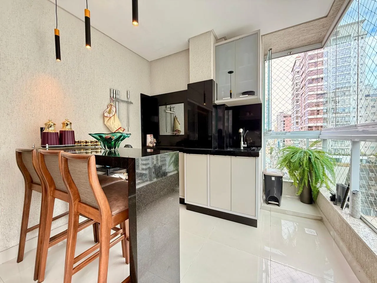Imagem Apartamento à venda com 160m2 por R$ 2.590.000,00