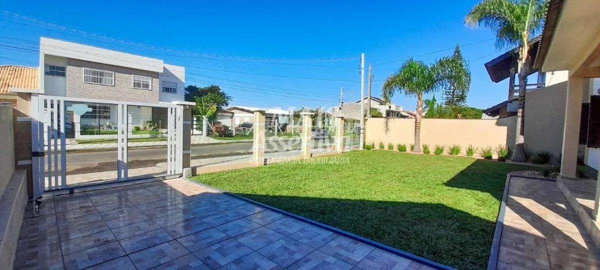 Imagem Sobrado para Venda em Tramandaí / RS no bairro Centro