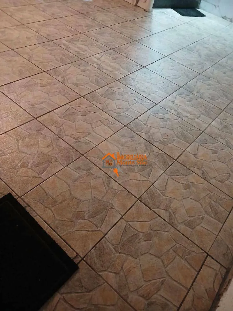 Imagem Sobrado com 2 dormitórios à venda, 180 m² por R$ 393.000,00 - Jardim Santa Mena - Guarulhos/SP