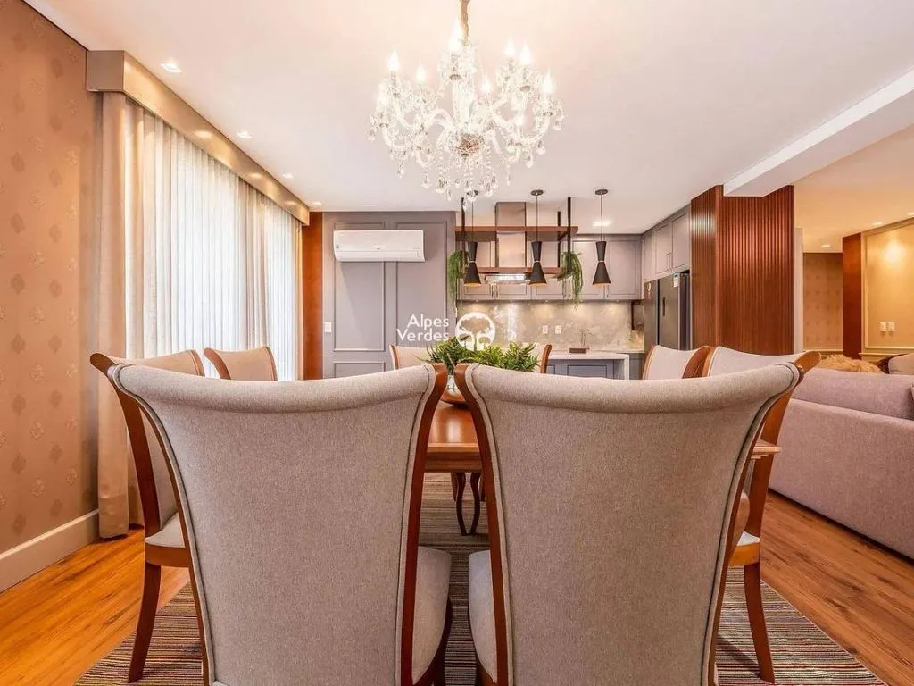 Imagem Vende-se Apartamento no Centro de Gramado, com 3 quartos