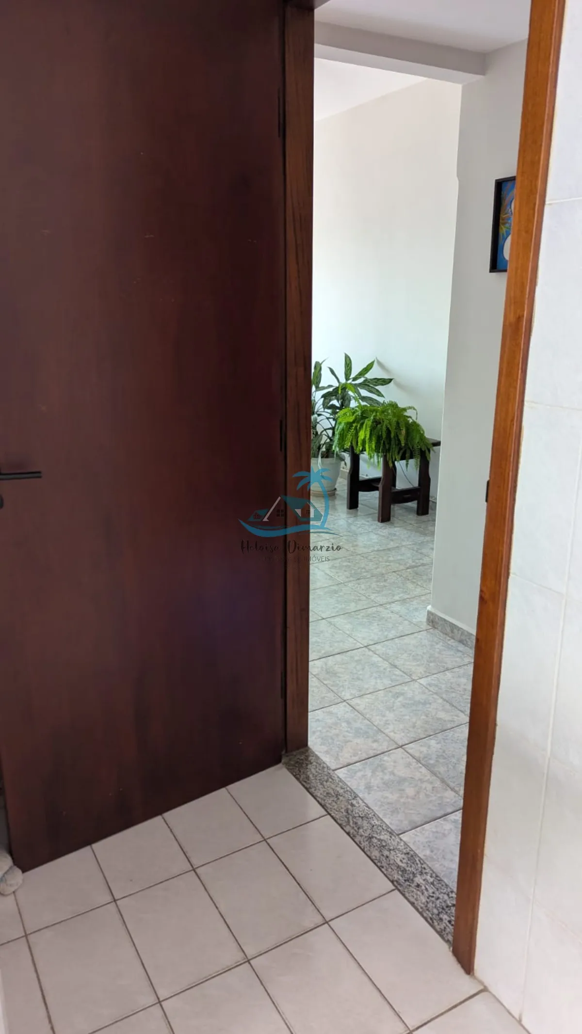 Imagem Apartamento com 2 dormitórios a venda em Ubatuba no Bairro Itaguá.