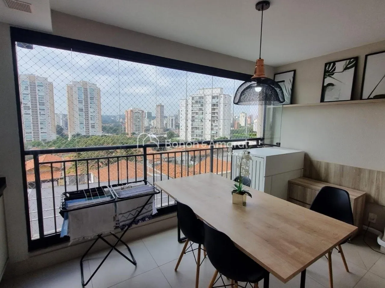 Imagem Apartamento à Venda - Taquaral, Campinas | 2 Dormitórios (1 Suíte)