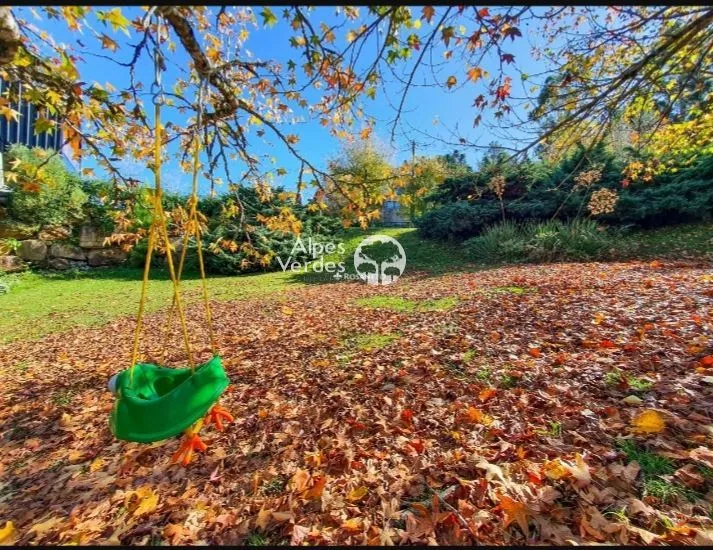 Foto do imóvel Terreno à venda, 822 m2 por R$ 565.000 - Planalto - Gramado/RS