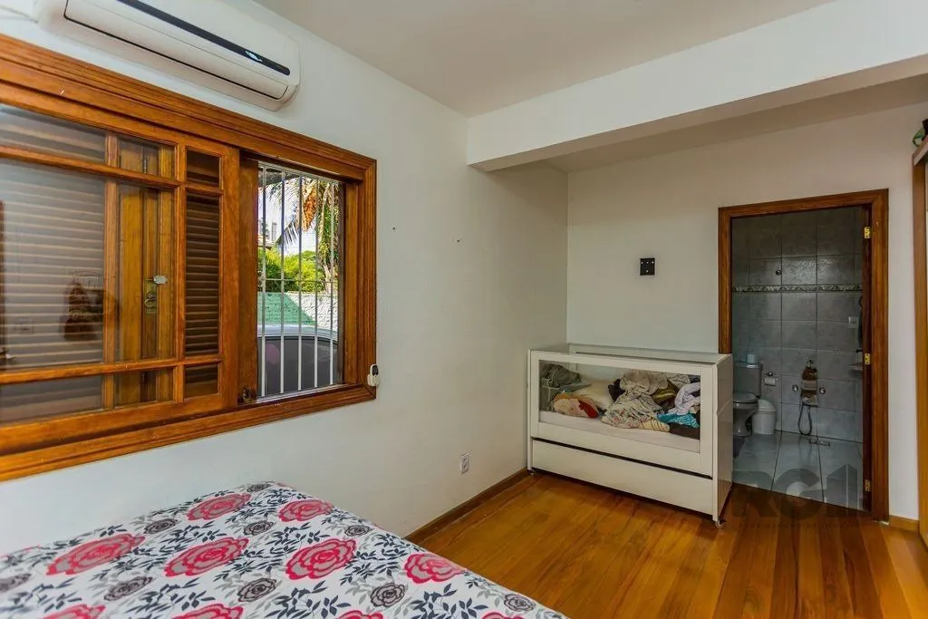 Imagem Casa de 2 dormitórios no bairro Passo das Pedras