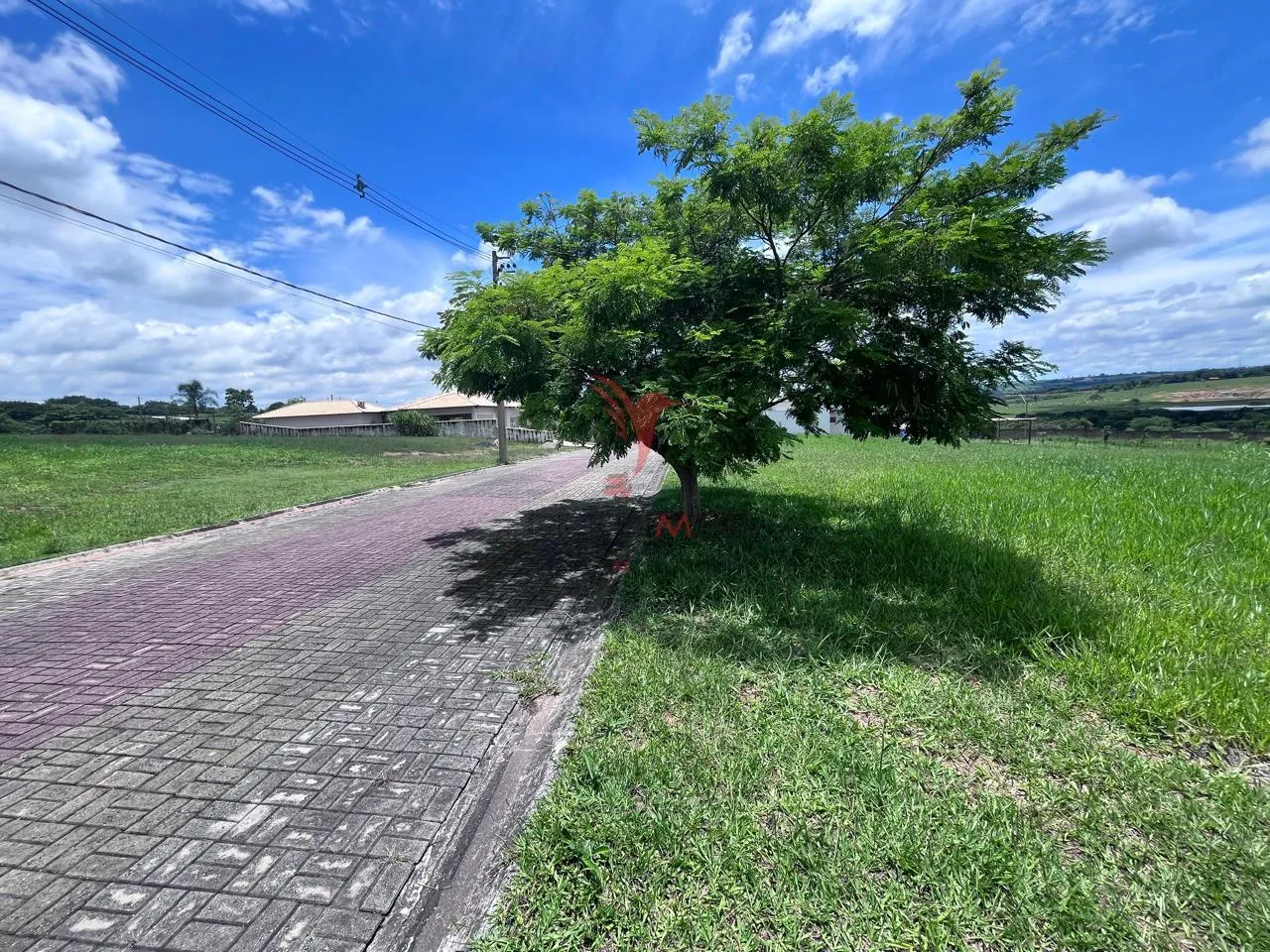 Imagem Terreno a venda em Itu/SP com 1.000 metros, dentro de condominio