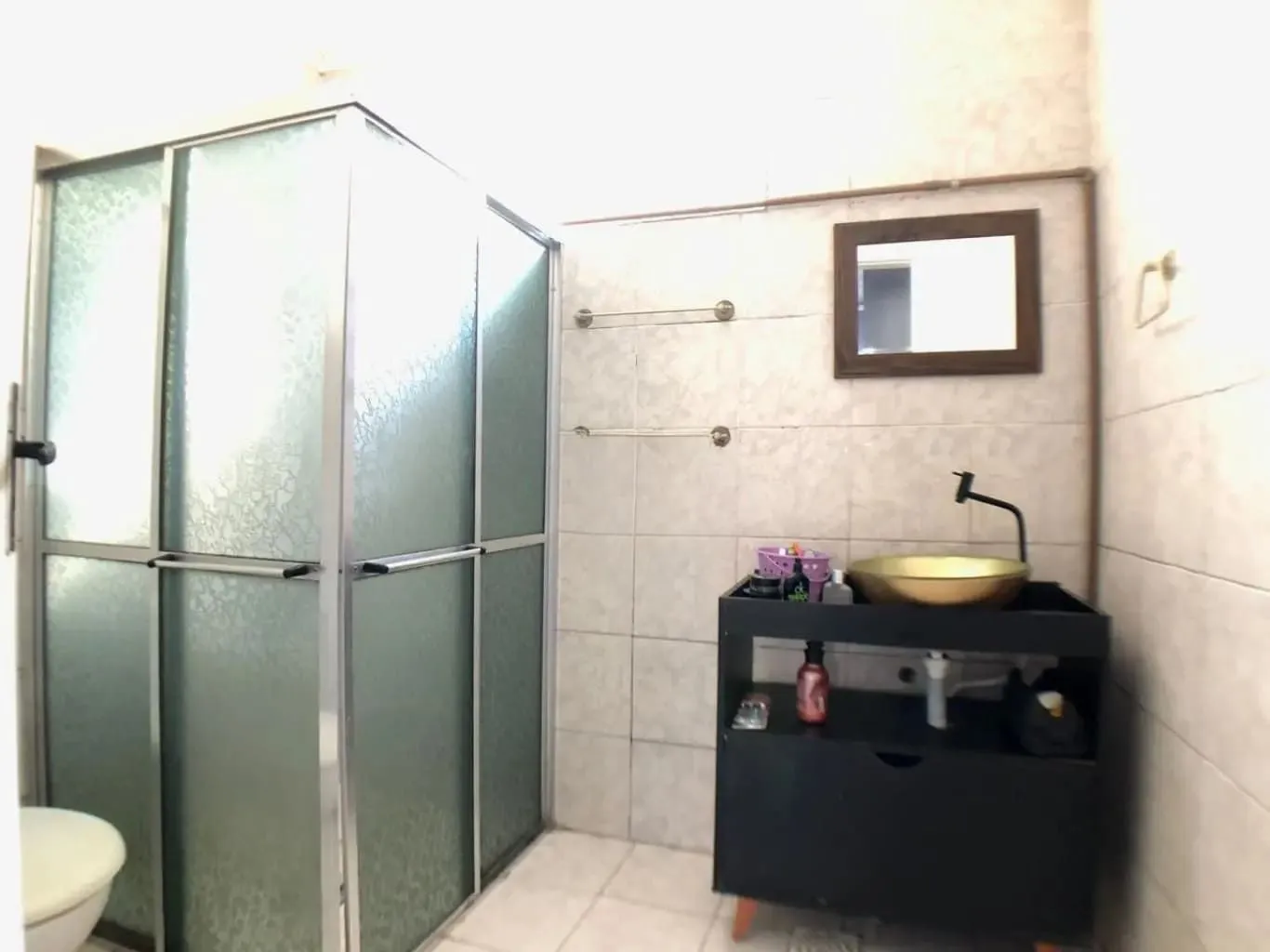 Imagem Casa com 2 dormitórios e 150m², no Bairro Jardim Sabará