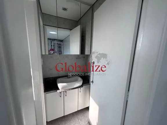 Imagem Linda sala para fins comerciais muito bem localizada em edifício empresarial no Bairro do Estuário em Santos (SP) por R$.3.500,00 !