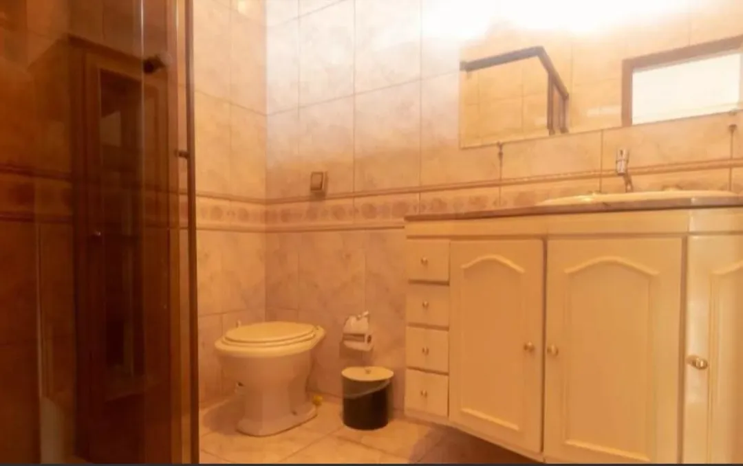 Imagem VENDO EXCELENTE CASA NO BAIRRO CAMPO GRANDE!