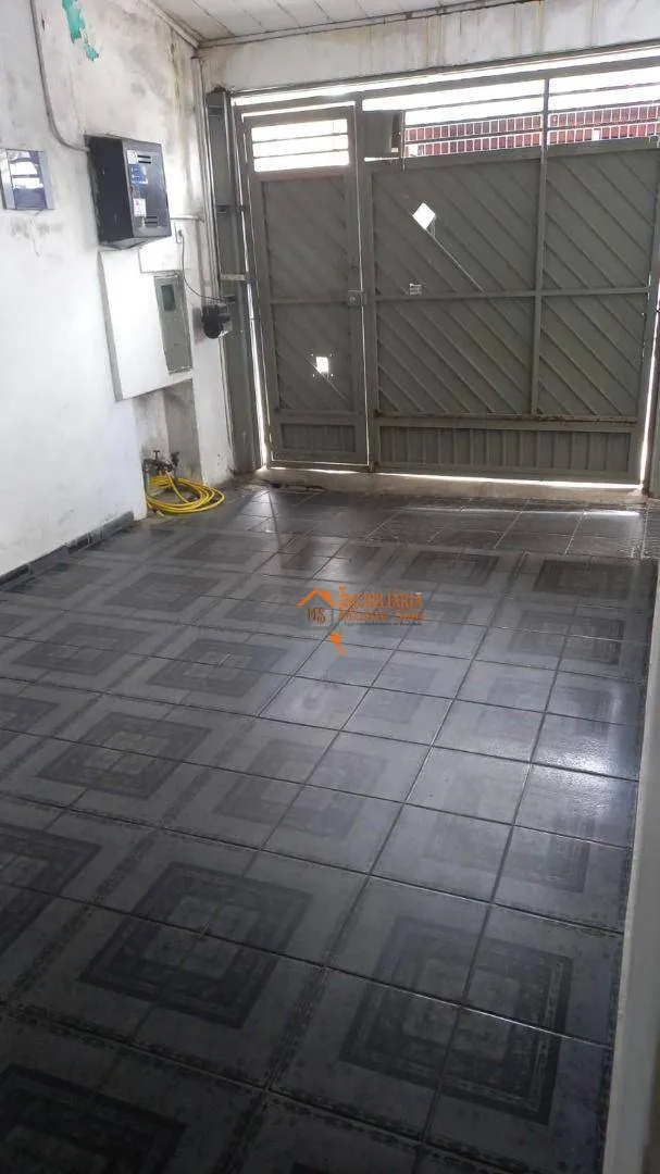 Imagem Sobrado com 3 dormitórios à venda por R$ 320.000,00 - Parque São Miguel - Guarulhos/SP