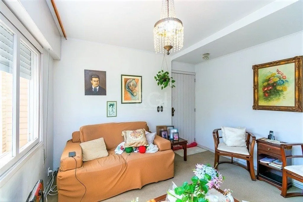 Imagem Casa de 424m² no Bairro Chácara Das Pedras