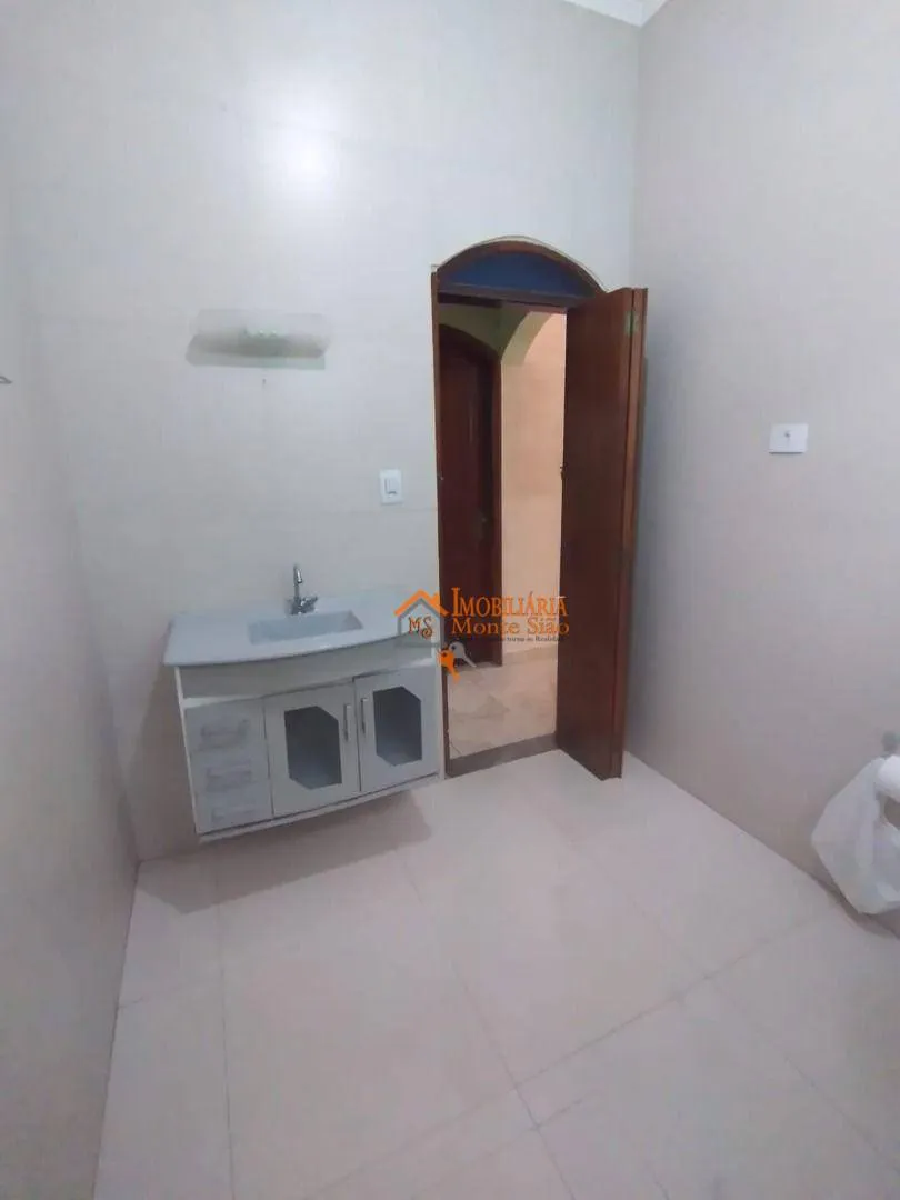 Imagem Casa com 4 dormitórios à venda, 200 m² por R$ 599.000,00 - Vila Rosália - Guarulhos/SP