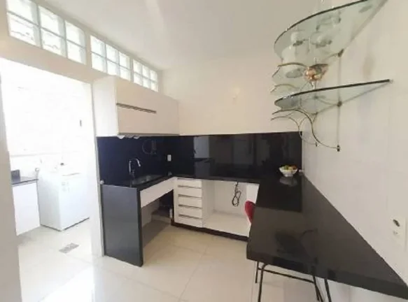 Imagem APARTAMENTO TODO REFORMADO COM 03 QUARTOS, VAGA NO ANCHIETA.
