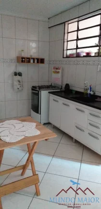 Imagem 3 Casas, 1 Só Compra Ideal para Moradia e Renda! Veja Essa Oportunidade!
