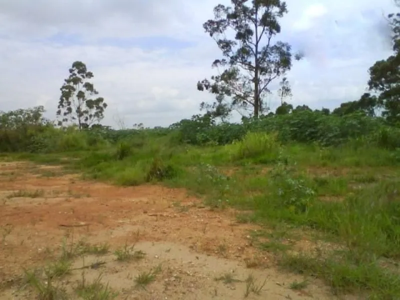 Imagem Terreno Industrial de 4.103 m² à Venda em Valinhos-SP, no Bairro Vale Verde: Oportunidade Imperdível!