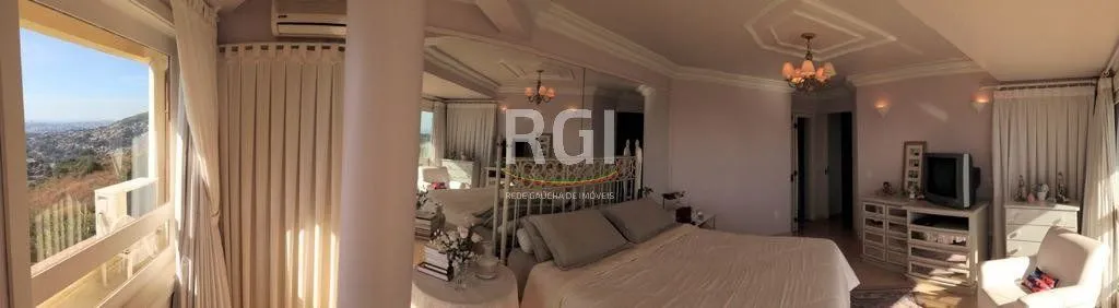 Imagem Casa para Venda - 485m², 3 dormitórios, sendo 1 suites, 4 vagas - Teresópolis