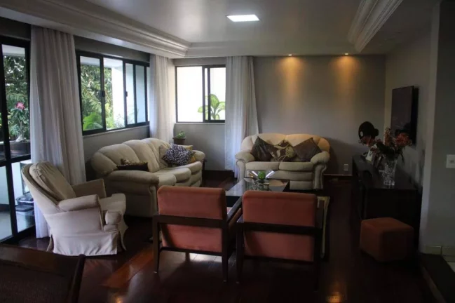 Imagem Apartamento com 3 quartos, 199m2, para locação em Salvador, Graça