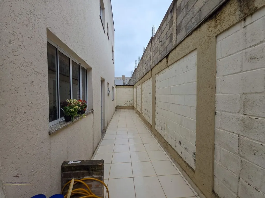 Imagem Apartamento a venda com quintal no bairro Jardim caldense em Poços de Caldas