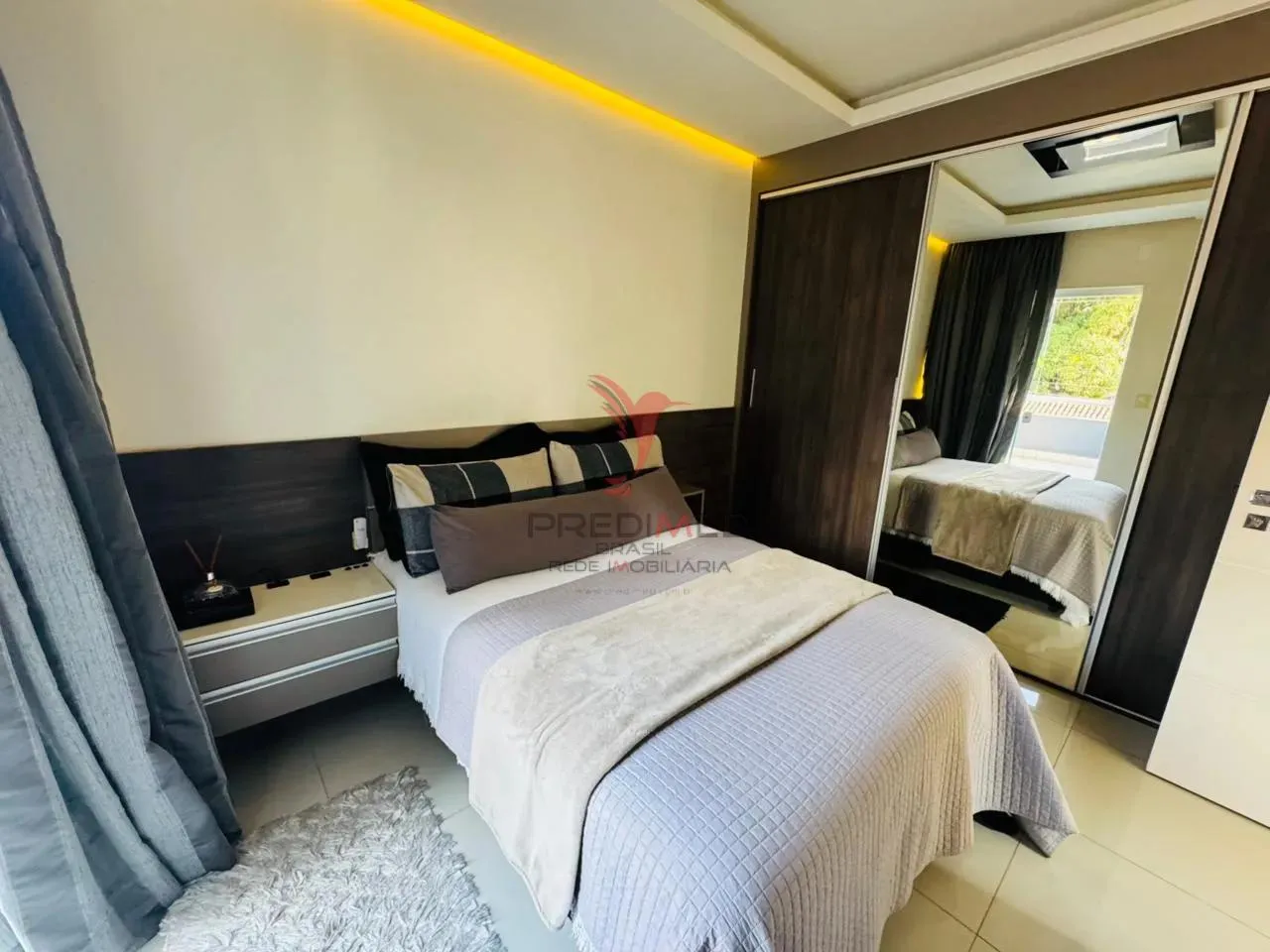 Imagem Refúgio de Conforto e Lazer: Ampla Casa com Piscinas e 3 Quartos no Bairro São João