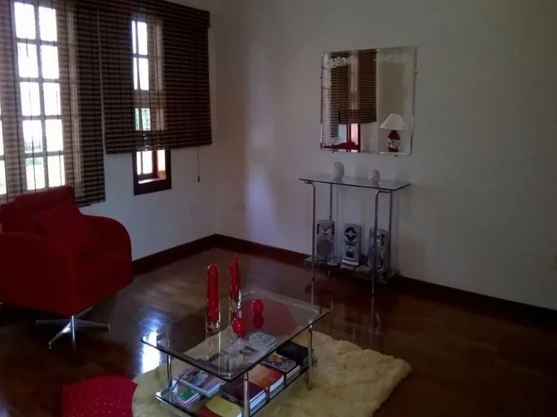 Imagem Casa de luxo em condomínio à venda em Campinas-SP, bairro Caminhos de San Conrado: 4 quartos, 2 suítes, 2 salas, 8 banheiros, 4 vagas, 351m².
