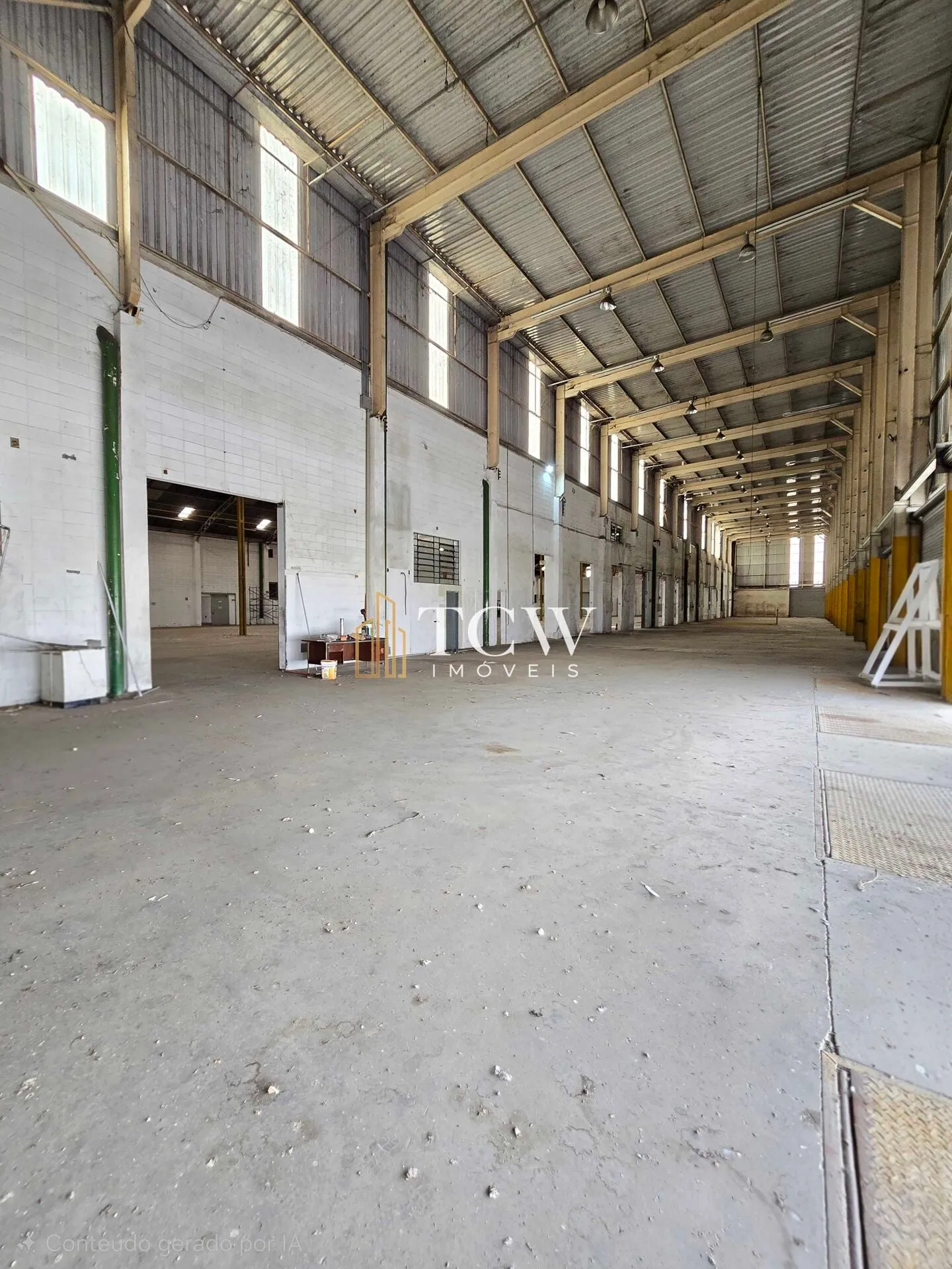 Imagem Galpão Logístico para Locação em Guarulhos | 6.500 m² | Próximo à Rodovia Presidente Dutra e Ayrton Senna