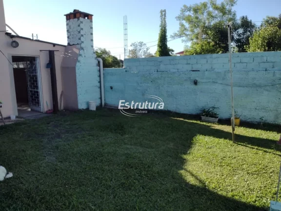 Imagem Sobrado com 2 apartamentos individuais no bairro Pinheiro Machado