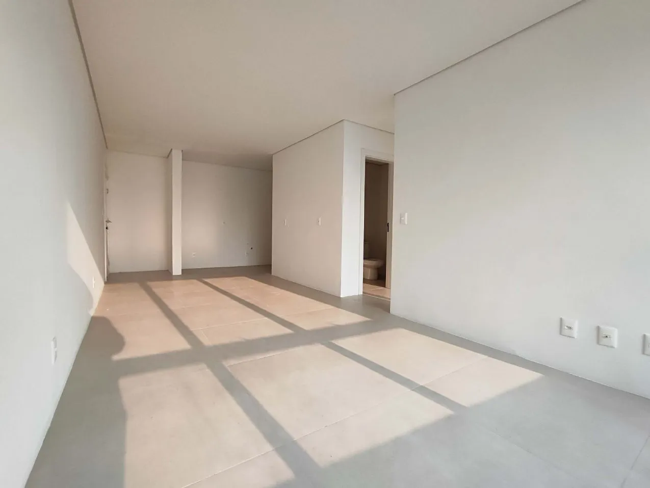 Imagem Apartamento à venda em Torres, Centro, com 2 quartos, 83m2