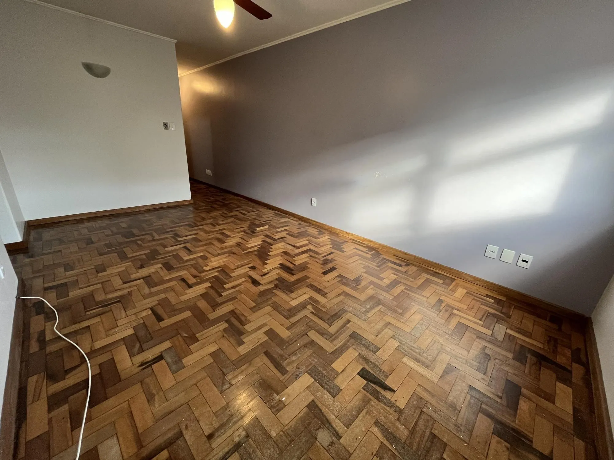 Imagem Apartamento de 2 quartos, opção 3º quarto ou gabinete e 1 vaga de garagem