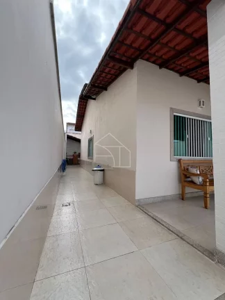 Imagem Casa Linear em Morada de Laranjeiras - Porteira fechada