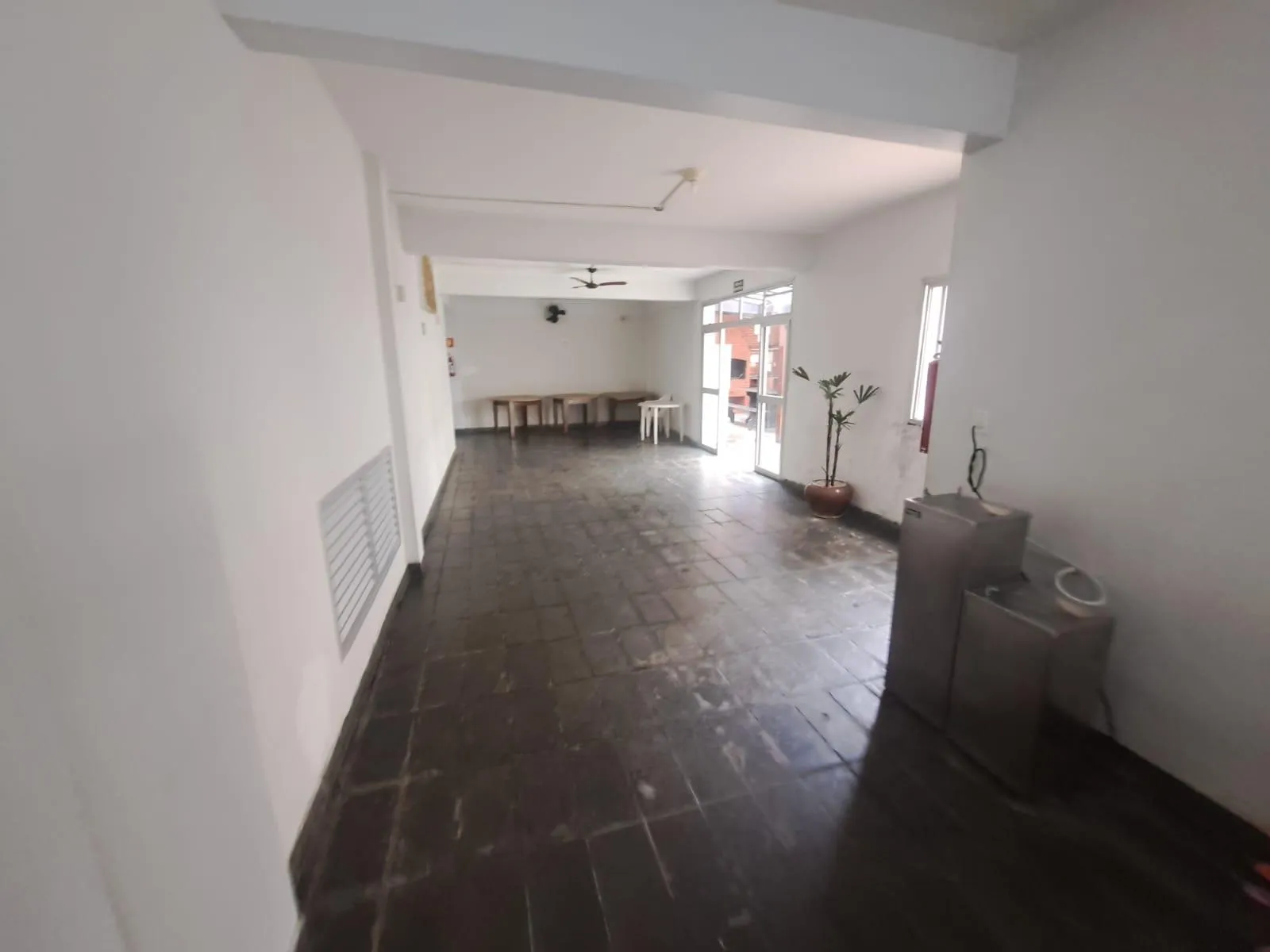 Imagem Apartamento para Venda em Praia Grande, Aviação, 1 dormitório, 1 banheiro, 2 vagas