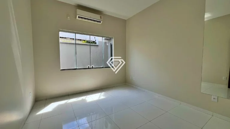 Imagem Casa 4 quartos – 205 Sul
