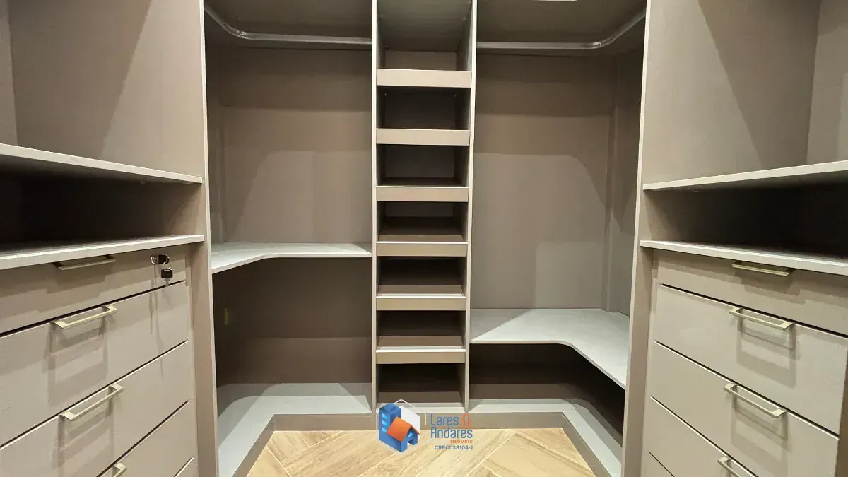 Imagem Apartamento para venda em Campo Belo com 3 quartos, sendo 3 suítes, 125m²