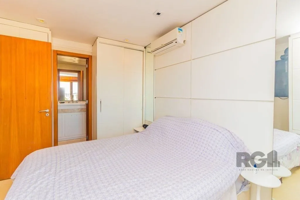 Imagem Excelente cobertura de 175m² com 3 dormitórios e 2 vagas.