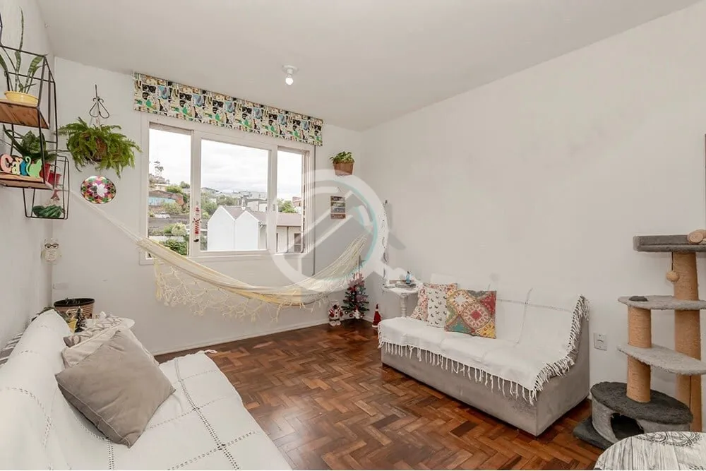 Imagem Descubra seu novo lar ao se encantar com este espaçoso apartamento de 81m², situado no coração d...