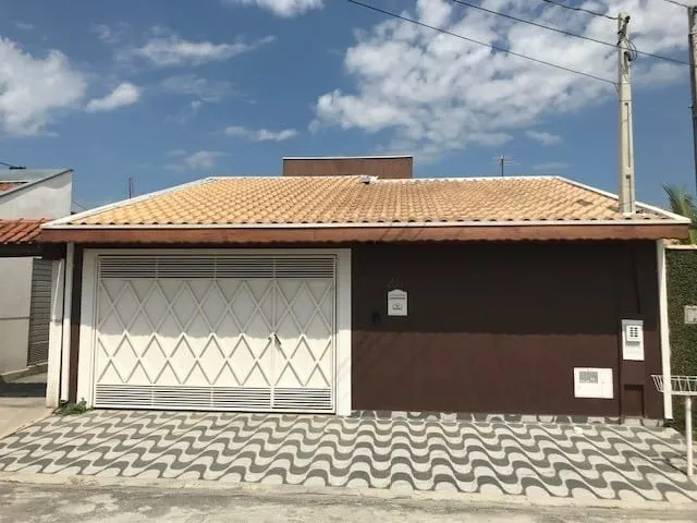 Imagem Casa à venda 4 Quartos, 1 Suite, 4 Vagas, 328M², Vila Areao, Taubaté - SP