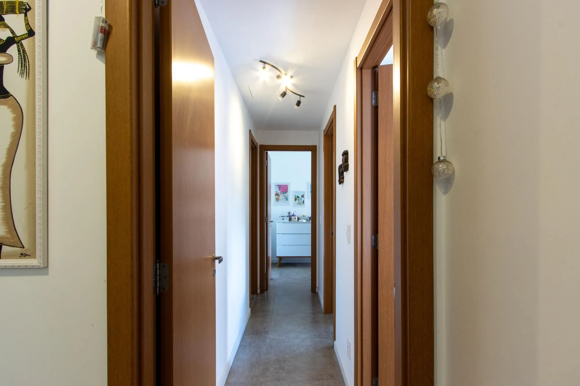 Imagem Apartamento 3 Dormitórios com Suíte | Sol da Manhã ️ | Churrasqueira | Vista para o Guaíba