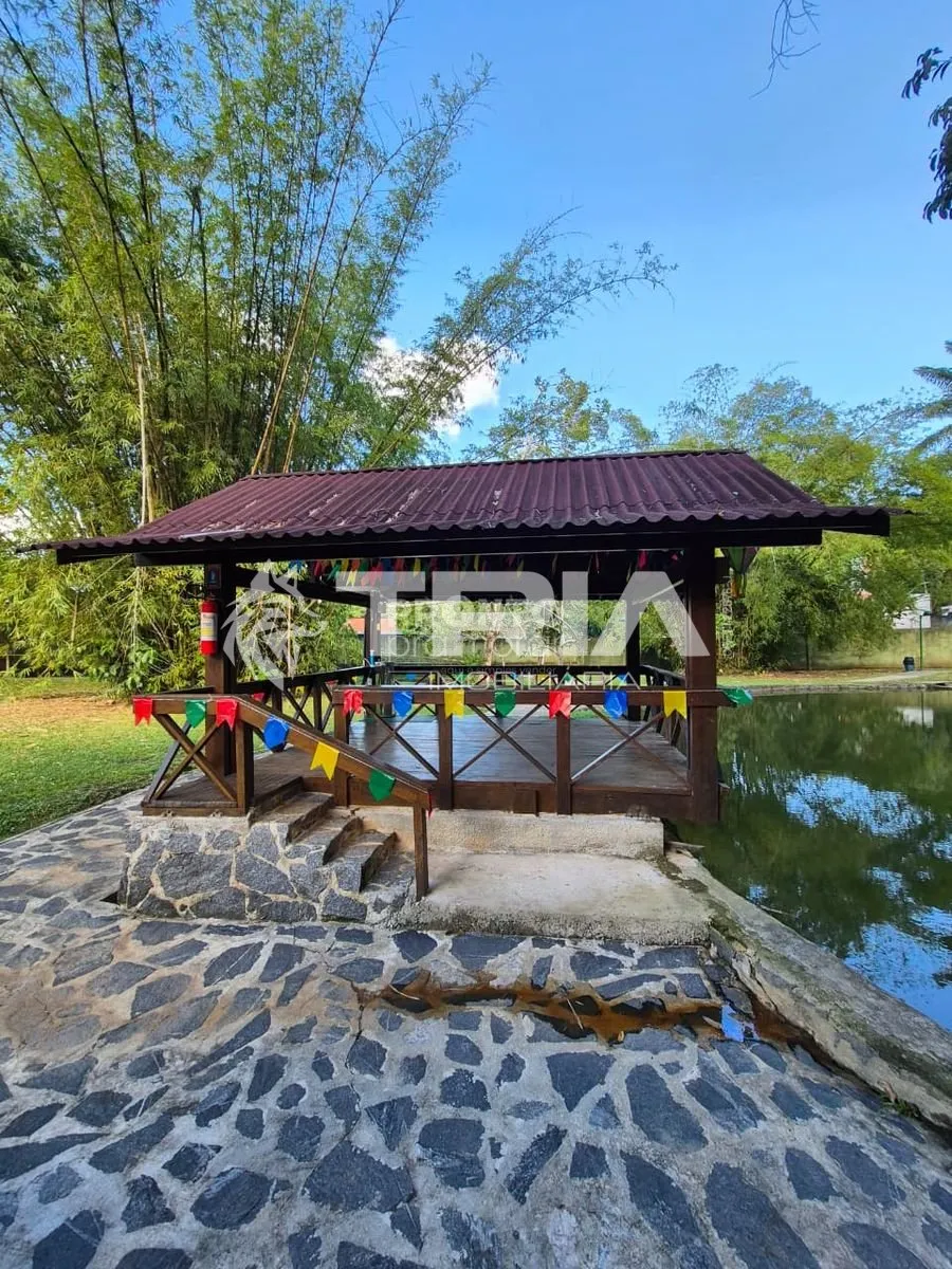 Imagem Casa de 3 quartos, 231m² no bairro Sítio dos Pintos, em Recife