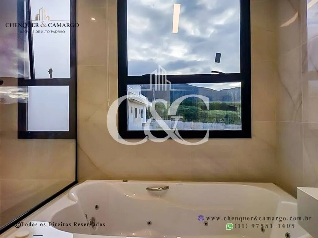 Imagem Casa à venda no Brisas Jundiaí, 265m², 4 suítes com varanda, piscina com SPA e vista Serra