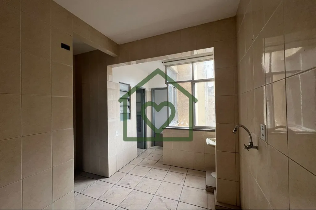 Imagem Descubra este incrível apartamento no Centro Histórico de Porto Alegre, disponível para venda. Lo...