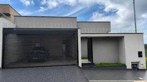 Imagem Casa com 3 dormitórios à venda, 112 m² por R$ 590.000,00 - Jardim Vitória - Patos de Minas/MG