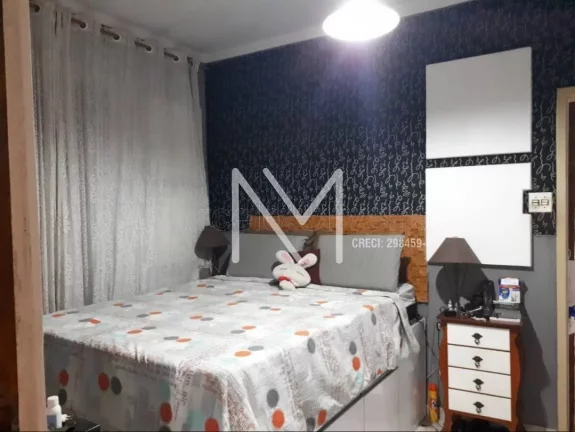 Imagem Casa à Venda 4 Quartos 2 Suítes 180m² - Centro SJC