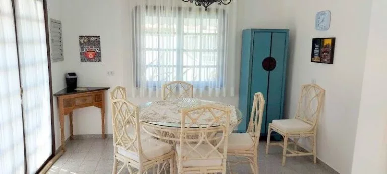 Imagem BELISSIMA CASA DE FRENTE PARA O MAR